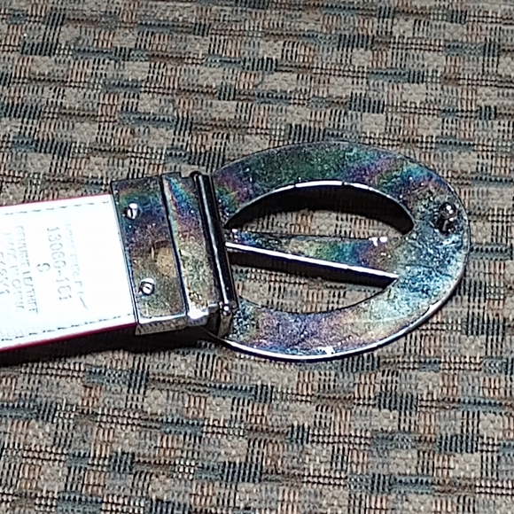 Nike Pink Belt with Silver Buckle - Picture 4 of 11